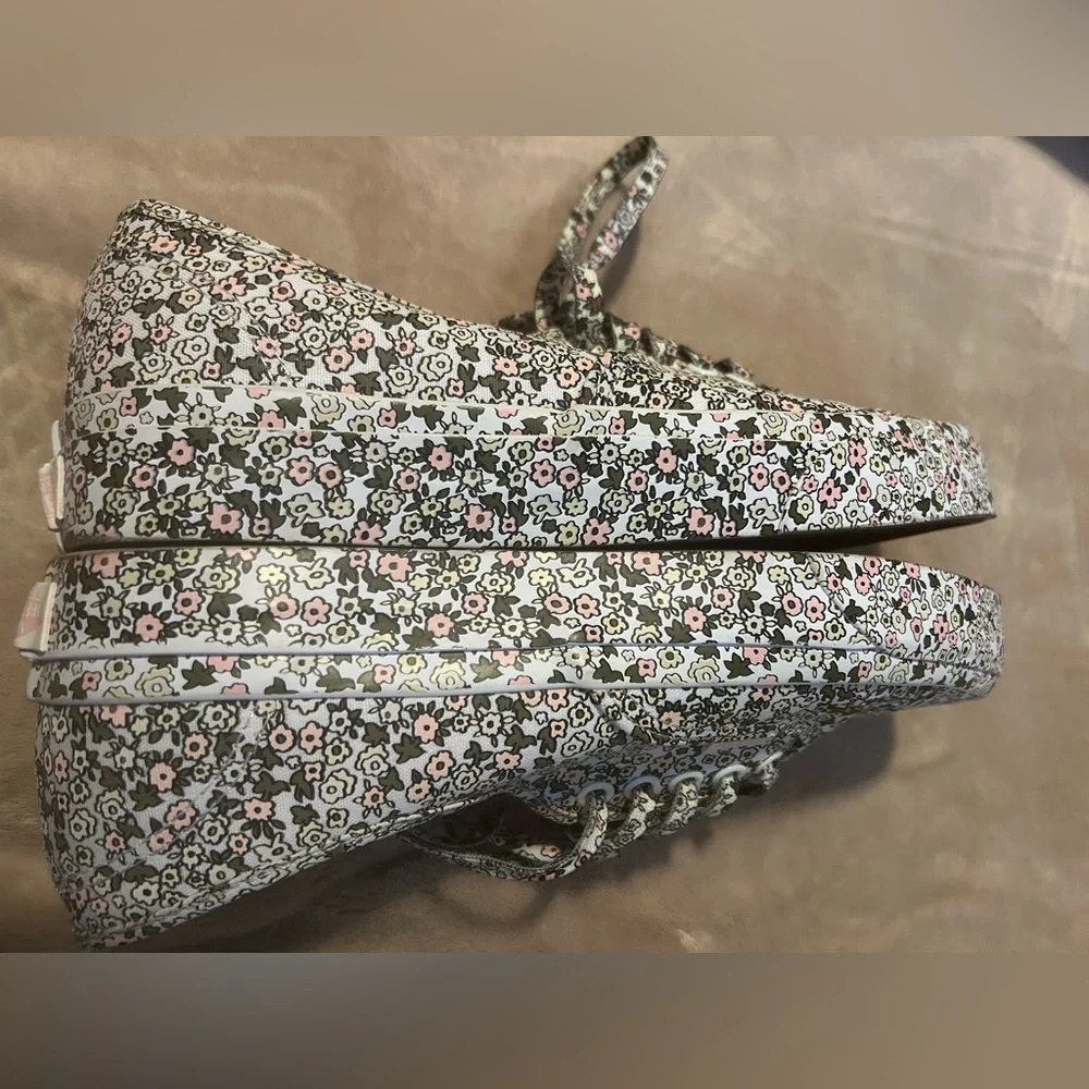 Vans Women's Mono Floral Low-Top Sneakers - Picture 4 of 8